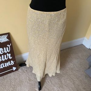 Pale yellow lined skirt